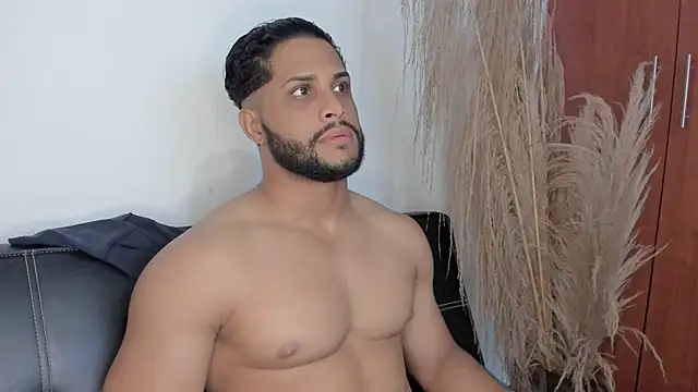 Pier Simons online show from December 14, 5:35 am