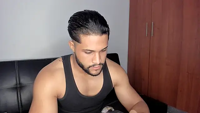 Pier Simons online show from January 10, 8:05 am