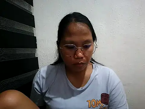 Snapshot of SpankyMyAss69 chatting on February 21, 1:23 pm SpankyMyAss69 online show from February 21, 1:23 pm