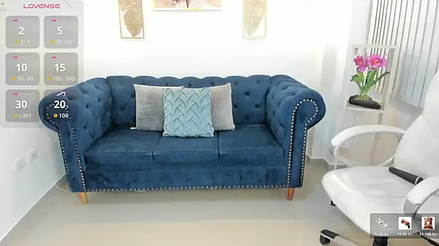 July Adams online show from May 31, 3:47 am