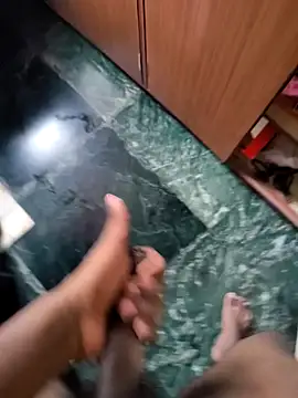 tamilnomad69 online show from September 20, 7:20 am