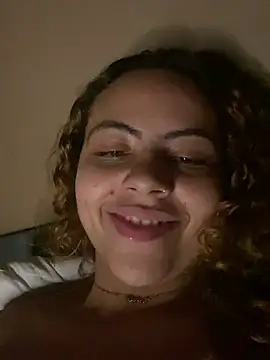 Chloe Leaozinho online show from June 29, 1:12 am