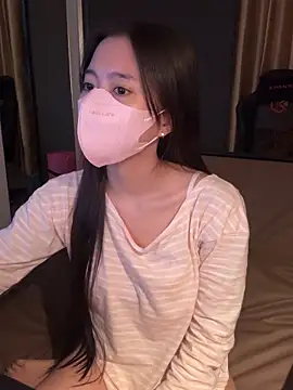 Snapshot of _Meimeibaby_ chatting on March 27, 9:32 am Meimeibaby online show from March 27, 9:32 am