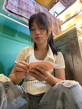 Snapshot of Phayphay77 chatting on September 19, 1:07 am Phayphay77 online show from September 19, 1:07 am