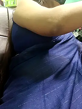 Snapshot of Bhanu-Sharma chatting on October 5, 3:49 am Bhanu-Sharma online show from October 5, 3:49 am