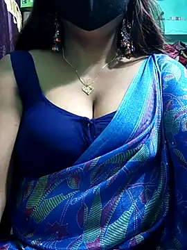 Snapshot of Bhanu-Sharma chatting on October 25, 3:36 am Bhanu-Sharma online show from October 25, 3:36 am