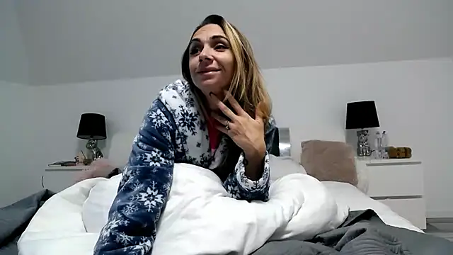 Snapshot of ArabianMalikah chatting on November 10, 5:28 am ArabianMalikah online show from November 10, 5:28 am