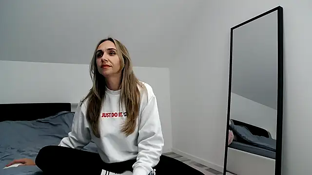 Snapshot of ArabianMalikah chatting on December 20, 6:48 pm ArabianMalikah online show from December 20, 6:48 pm