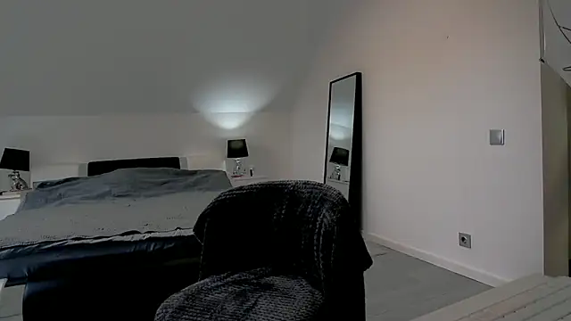 Snapshot of ArabianMalikah chatting on February 14, 7:49 am ArabianMalikah online show from February 14, 7:49 am