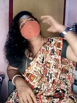 Jessi 25 online show from December 4, 6:49 pm