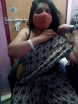 Jessi 25 online show from February 15, 4:03 pm