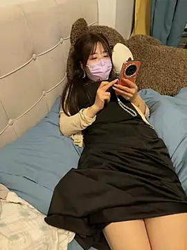 Snapshot of xiao-mo520 chatting on May 11, 2:45 pm xiao-mo520 online show from May 11, 2:45 pm