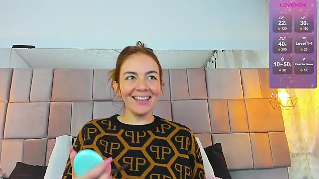 Snapshot of antoneella_jones chatting on September 16, 1:12 pm antoneella jones online show from September 16, 1:12 pm