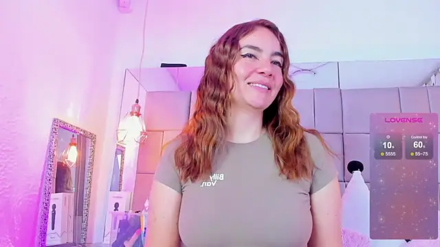 Snapshot of antoneella_jones chatting on September 22, 1:13 pm antoneella jones online show from September 22, 1:13 pm