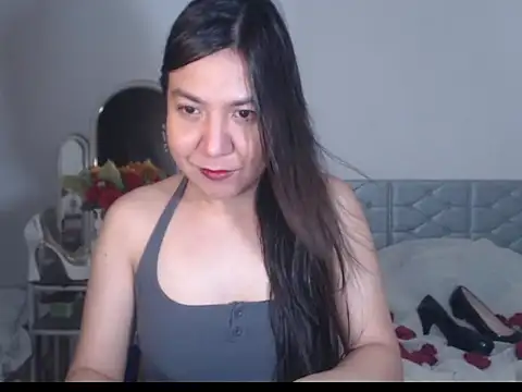 Snapshot of stellahugeX chatting on September 12, 6:19 pm stellahugeX online show from September 12, 6:19 pm