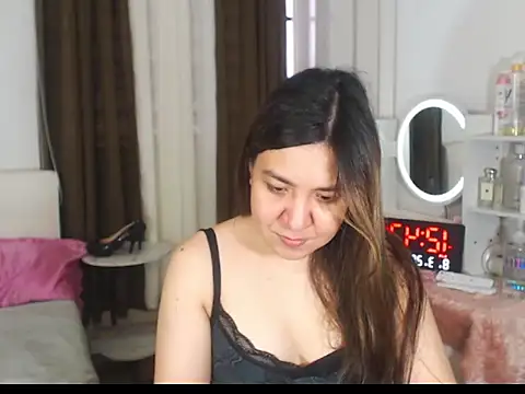 stellahugeX online show from March 8, 4:49 am