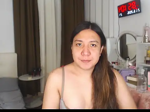 Snapshot of stellahugeX chatting on June 21, 12:52 pm stellahugeX online show from June 21, 12:52 pm
