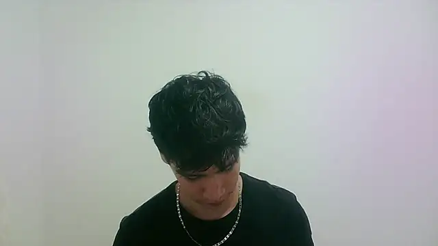 Snapshot of zeus_181 chatting on September 23, 11:30 pm zeus 181 online show from September 23, 11:30 pm