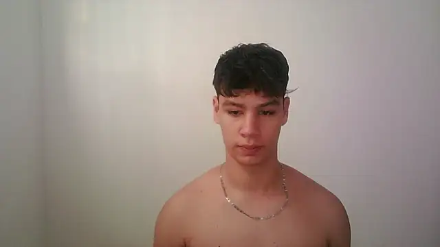 Snapshot of zeus_181 chatting on October 2, 10:17 pm zeus 181 online show from October 2, 10:17 pm