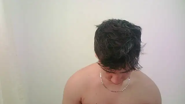 Snapshot of zeus_181 chatting on June 3, 12:52 pm zeus 181 online show from June 3, 12:52 pm