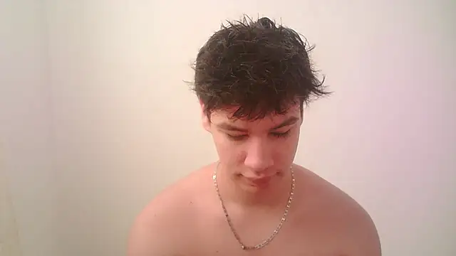 Snapshot of zeus_181 chatting on June 21, 8:22 pm zeus 181 online show from June 21, 8:22 pm