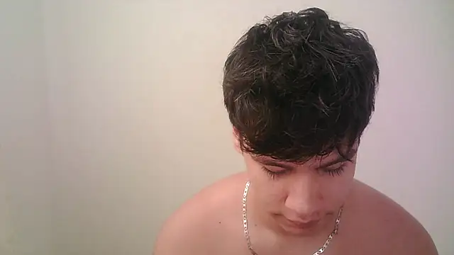 Snapshot of zeus_181 chatting on July 2, 7:31 pm zeus 181 online show from July 2, 7:31 pm