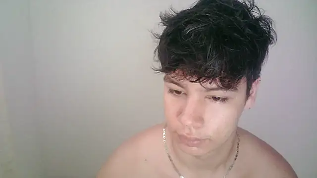 Snapshot of zeus_181 chatting on July 6, 11:07 am zeus 181 online show from July 6, 11:07 am