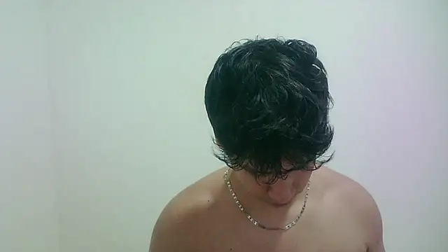 Snapshot of zeus_181 chatting on July 14, 10:21 am zeus 181 online show from July 14, 10:21 am