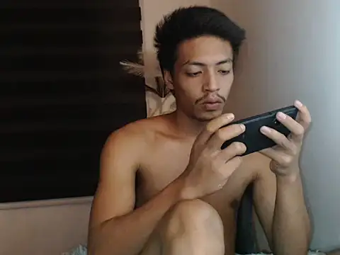 trans 69  online show from October 3, 7:00 pm