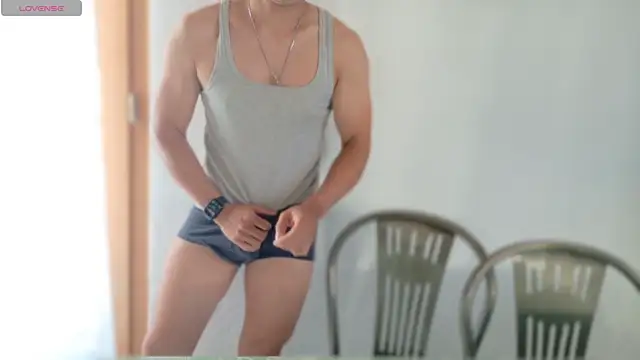 Snapshot of AsianBoy_WhiteDaddy chatting on June 18, 4:46 am AsianBoy WhiteDaddy online show from June 18, 4:46 am