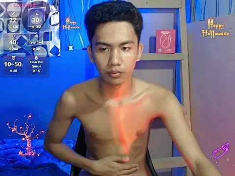 Snapshot of Demure_Asian143 chatting on November 1, 6:37 am Demure Asian143 online show from November 1, 6:37 am