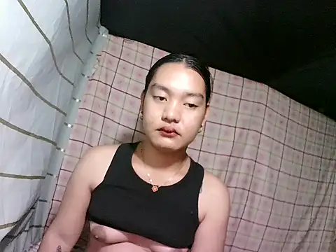 Snapshot of asian_janella chatting on October 15, 5:24 pm asian janella online show from October 15, 5:24 pm