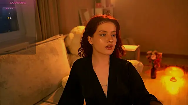 Snapshot of _pickme_ chatting on September 13, 12:32 am  pickme  online show from September 13, 12:32 am