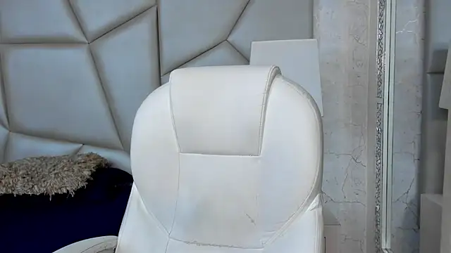 andres-clark92 online show from September 10, 5:35 pm