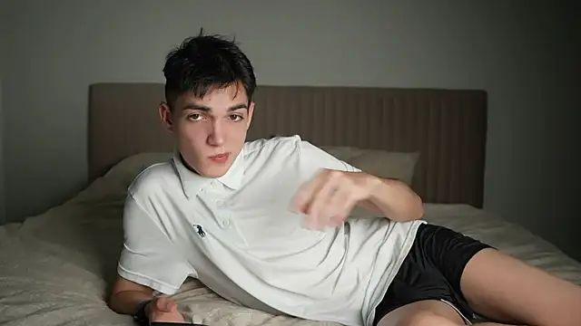 Snapshot of MattyandAiden chatting on June 30, 6:53 pm MattyandAiden online show from June 30, 6:53 pm