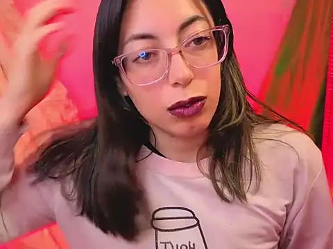 Miranda sexlove  online show from December 17, 7:36 am