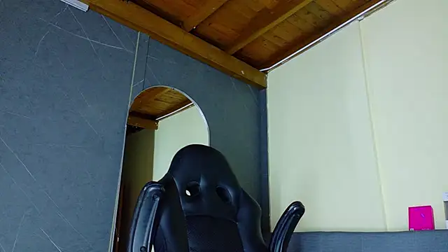 ALANNFERRER online show from February 28, 10:16 am