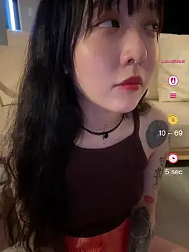 Etherealcat33 online show from June 4, 2:34 pm