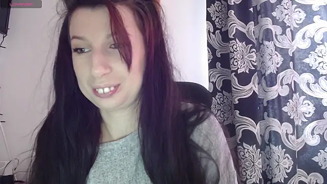 RosieHayes online show from December 14, 11:15 am