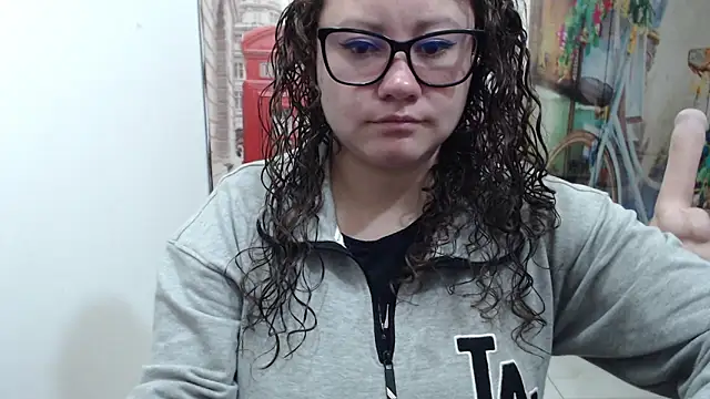 Snapshot of greeneyes_nurse chatting on December 2, 9:21 pm greeneyes nurse online show from December 2, 9:21 pm