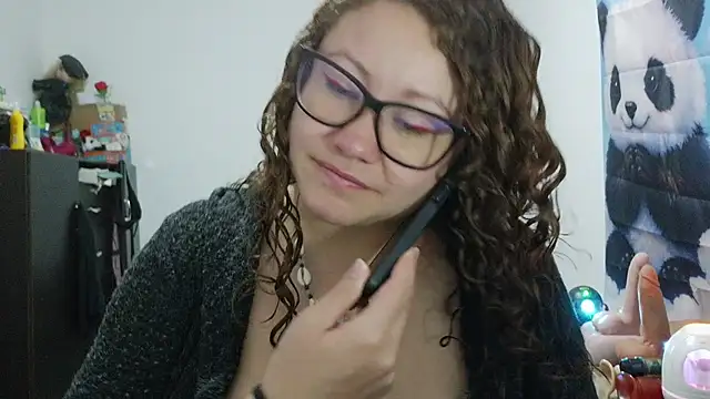 Snapshot of greeneyes_nurse chatting on July 2, 1:38 am greeneyes nurse online show from July 2, 1:38 am