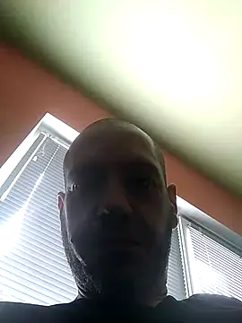 Snapshot of Bancing81 chatting on October 22, 10:26 am Bancing81 online show from October 22, 10:26 am