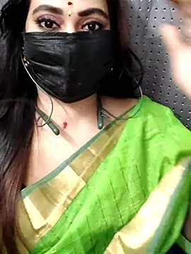 Snapshot of Cutie_nila26 chatting on October 27, 5:22 am Cutie nila26 online show from October 27, 5:22 am