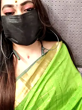 Snapshot of Cutie_nila26 chatting on November 4, 5:39 am Cutie nila26 online show from November 4, 5:39 am