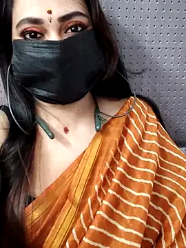 Snapshot of Cutie_nila26 chatting on November 12, 5:30 am Cutie nila26 online show from November 12, 5:30 am