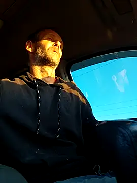 Snapshot of Hungwell1515 chatting on November 19, 12:16 pm Hungwell1515 online show from November 19, 12:16 pm