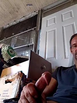 Snapshot of Hungwell1515 chatting on December 3, 5:00 pm Hungwell1515 online show from December 3, 5:00 pm