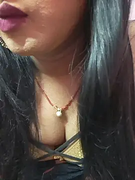 Snapshot of tharki-anand chatting on July 26, 6:26 pm tharki-anand online show from July 26, 6:26 pm