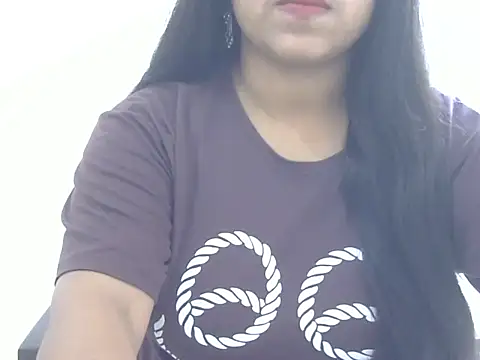 Snapshot of LIYO_ chatting on June 12, 5:39 am LIYO online show from June 12, 5:39 am