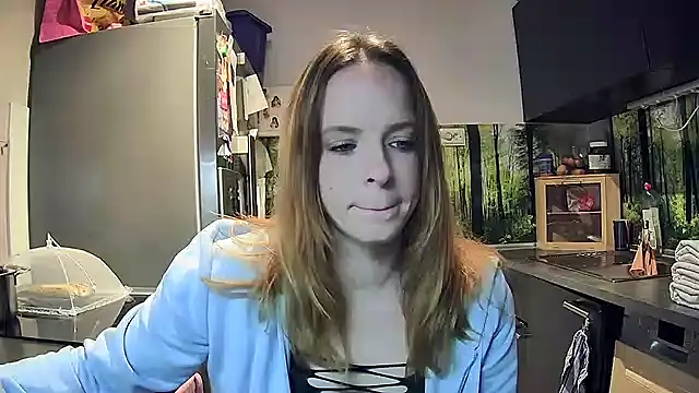 SexyMilf 37 online show from September 30, 8:14 pm